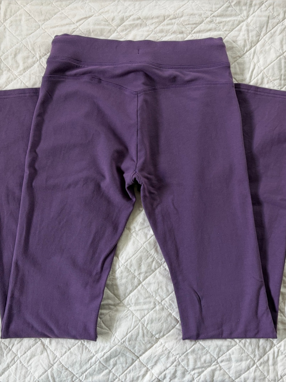 Alo Yoga Sway Bootcut Sweatpants - Picture 3 of 6